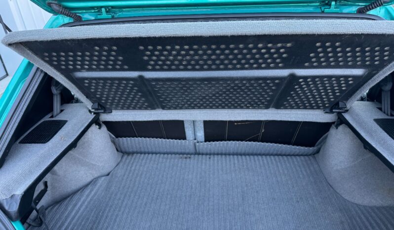 VW Golf Country 1,8 Syncro full