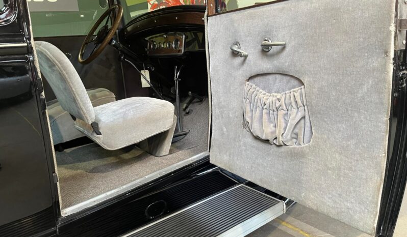 Buick Special 30-58 DOCTOR COUPE full