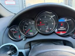 Porsche Cayenne SUV full
