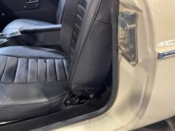 MG MGC 2,9 R6 COUPE – TOP STAND full