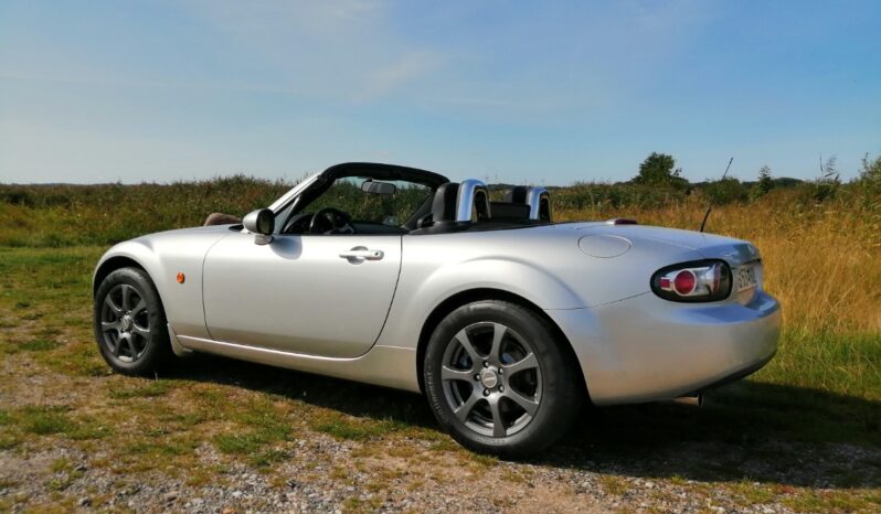 Mazda MX-5 NC full