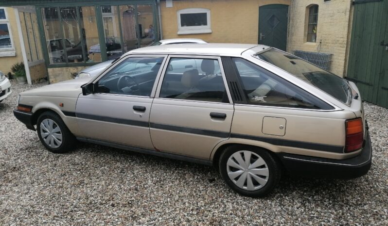 Toyota Carina Carina II Liftback full