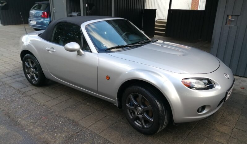 Mazda MX-5 NC full