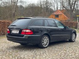 Mercedes-Benz E-KLasse (W211) E-320 full