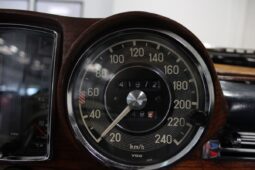 Mercedes-Benz 220-280 (W111) 250 SE Coupé full