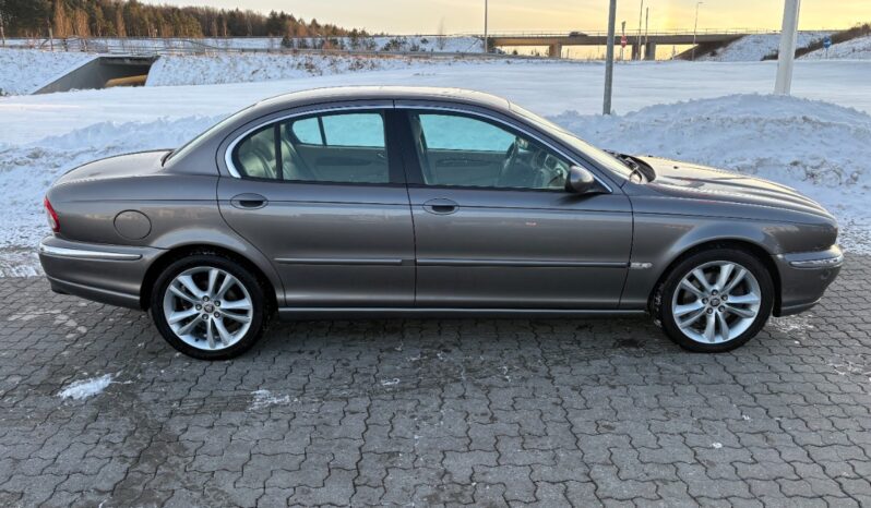 Jaguar X-Type 2,5 Deluxe aut. 4d full