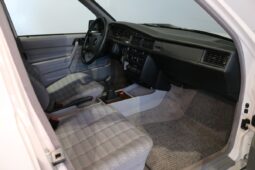 Mercedes-Benz 190 (type 201) 190 E 2.0 full