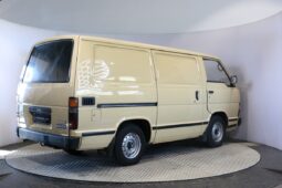 Toyota HiAce 2.4 D full