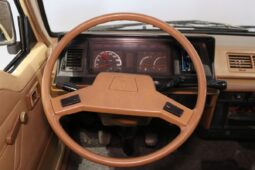 Toyota HiAce 2.4 D full