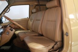 Toyota HiAce 2.4 D full