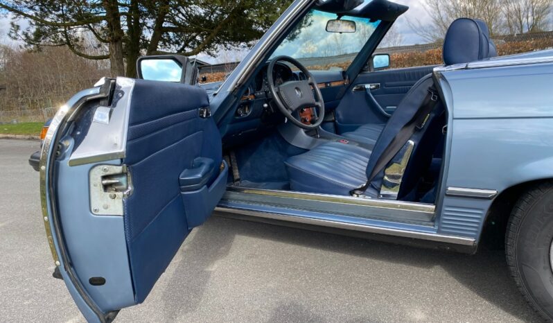 Mercedes-Benz SL-Klasse (R107) 450SL full