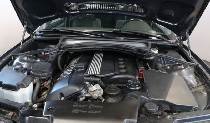 BMW 3-serie E46 330i Edition Sport full