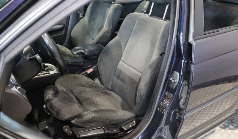 BMW 3-serie E46 330i Edition Sport full