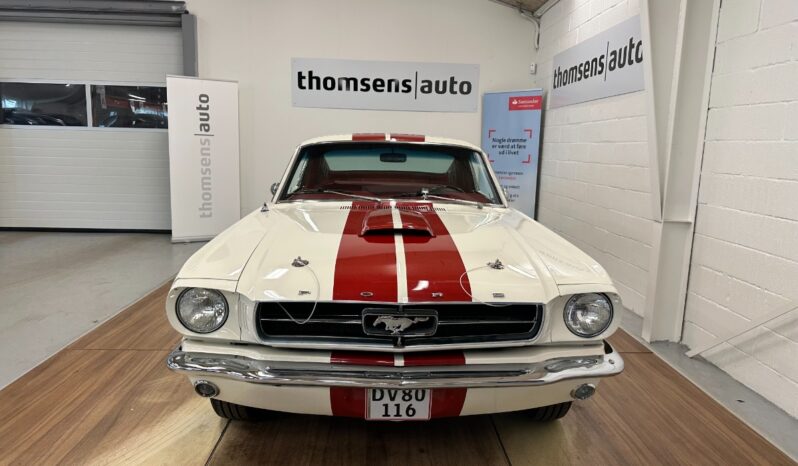 Ford Mustang 4,7 V8 Fastback 2d full