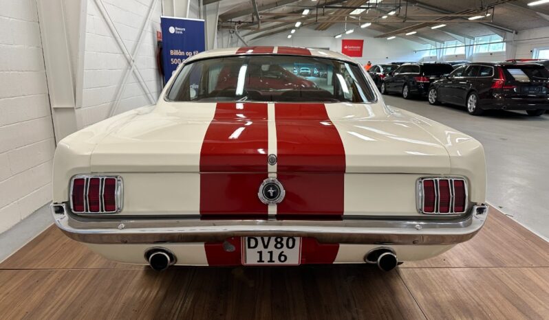 Ford Mustang 4,7 V8 Fastback 2d full