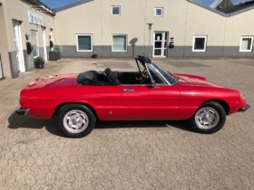 Alfa Romeo Spider 1750 Veloce