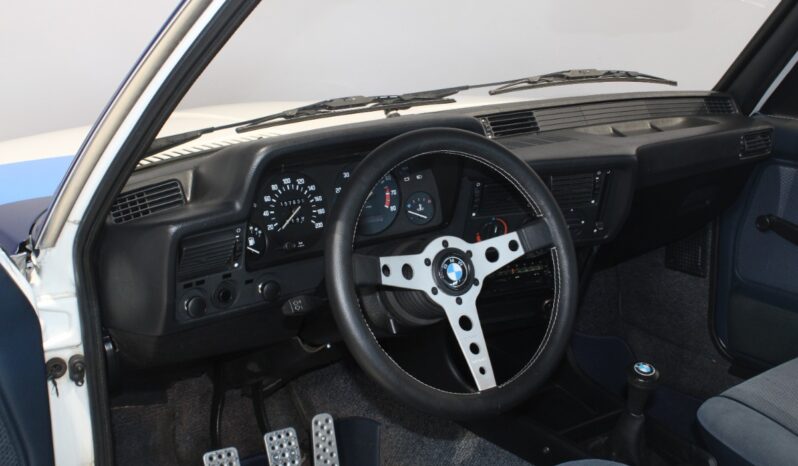 BMW 3-serie E21 320i “Tribute” full