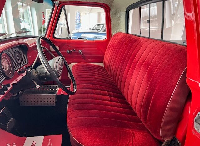 Ford F-100 Longbead 5,7 V8 aut. full