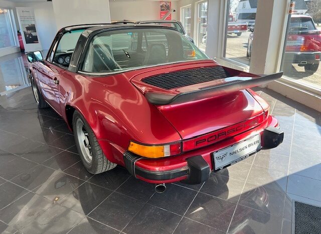Porsche 911 Targa 2,7 i full