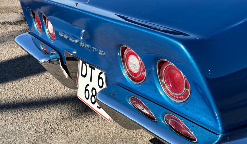 Chevrolet Corvette Stingray full