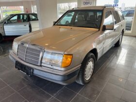 Mercedes-Benz E-Klasse (W124) 300 Te 4-Motion 7 Personers