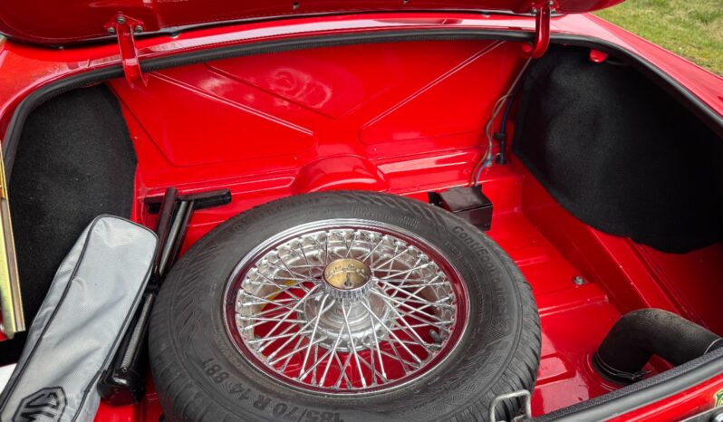 MG MGB 1,8 Overdrive full