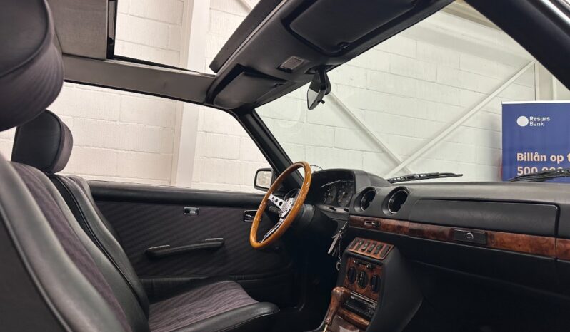 Mercedes-Benz 200-300 (W123) 230 CE 2,3 i Aut. Coupé full