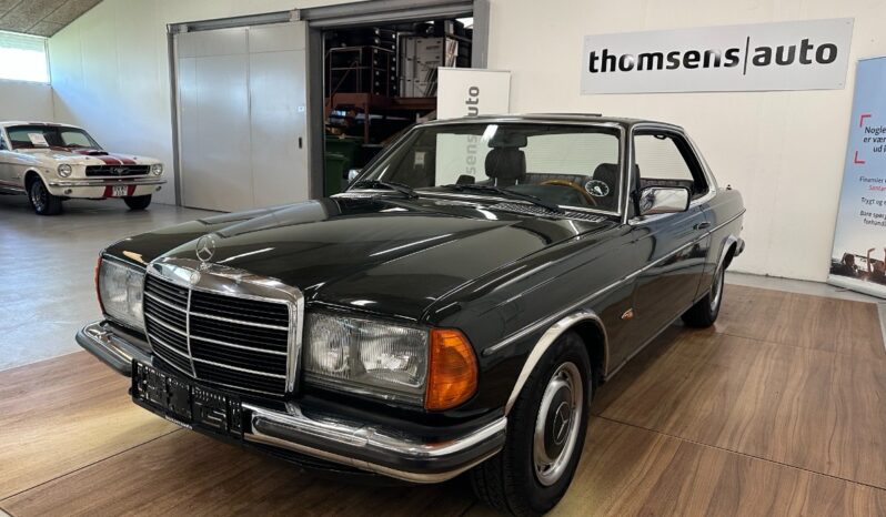 Mercedes-Benz 200-300 (W123) 230 CE 2,3 i Aut. Coupé full