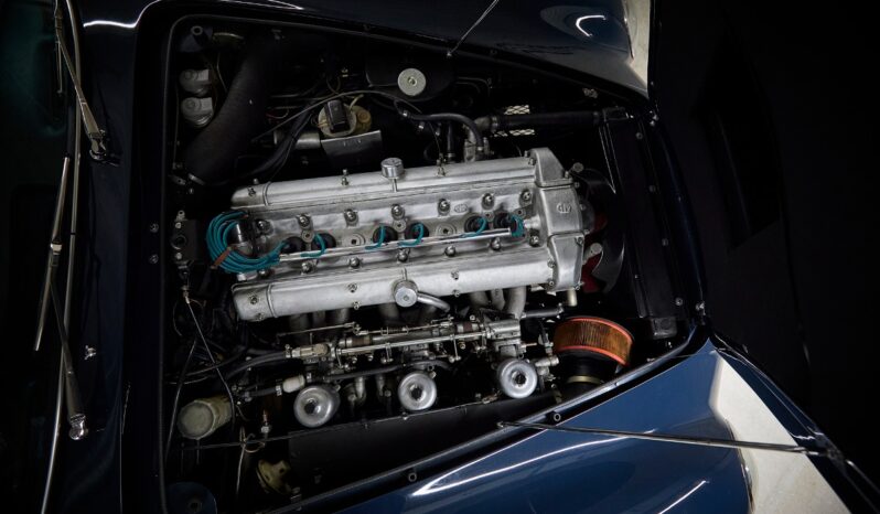 Aston Martin DB6 MK2 full