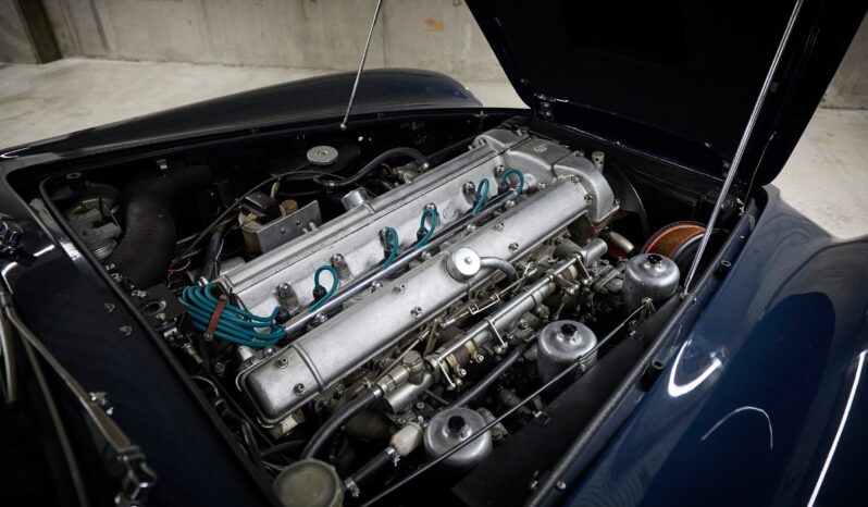 Aston Martin DB6 MK2 full