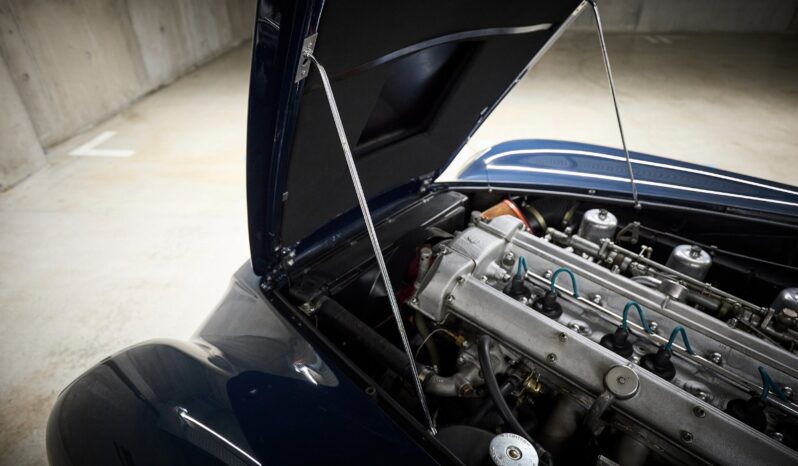 Aston Martin DB6 MK2 full