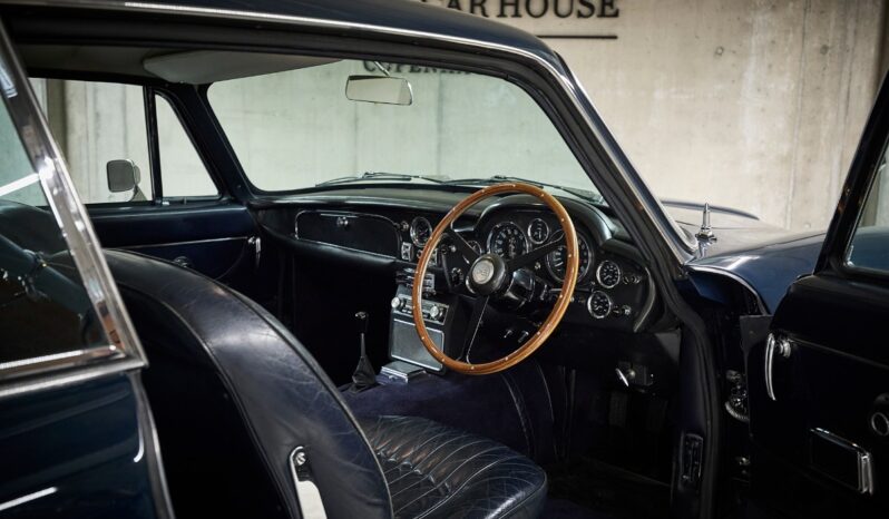 Aston Martin DB6 MK2 full
