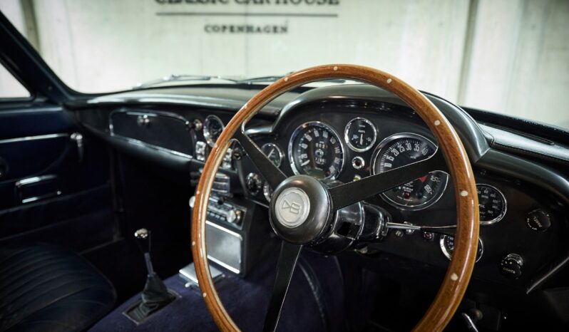 Aston Martin DB6 MK2 full