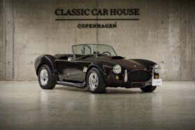 AC Cobra Replica Street Beasts