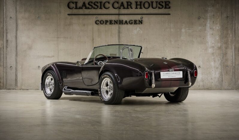 AC Cobra Replica Street Beasts full