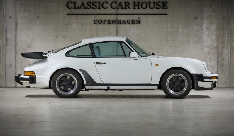Porsche 911 930 turbo full