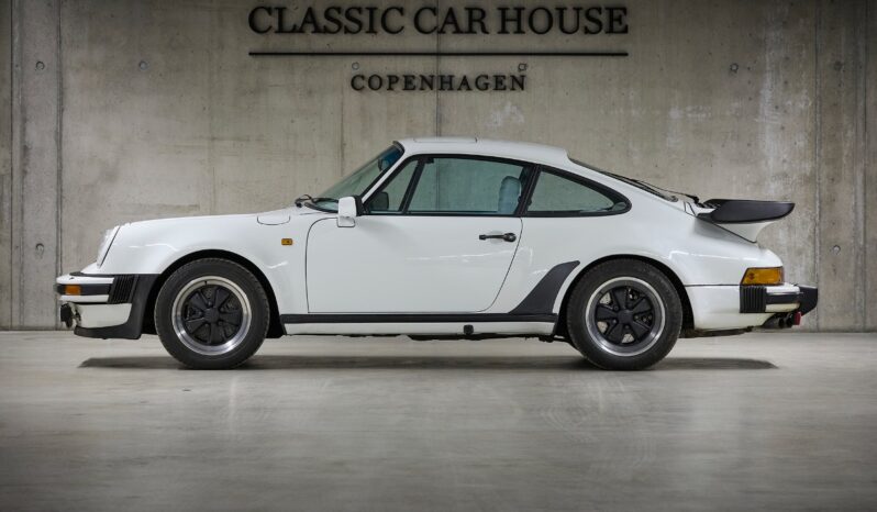 Porsche 911 930 turbo full