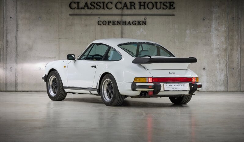 Porsche 911 930 turbo full