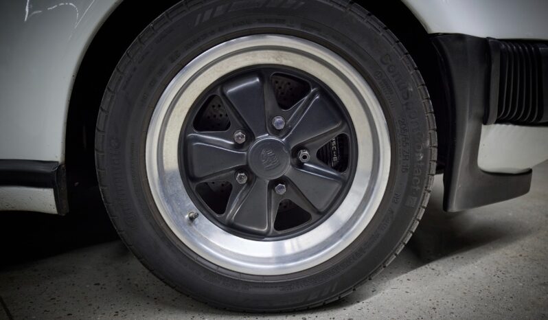 Porsche 911 930 turbo full