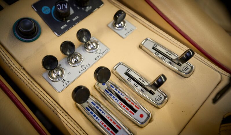 Ferrari 208 turbo full