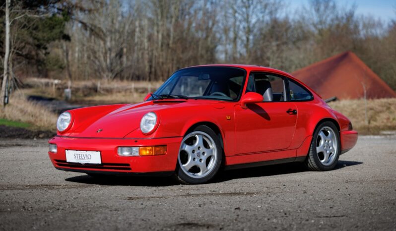 Porsche 911 964 Carrera 2 Coupe full