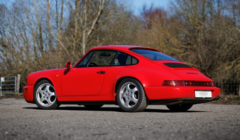Porsche 911 964 Carrera 2 Coupe full