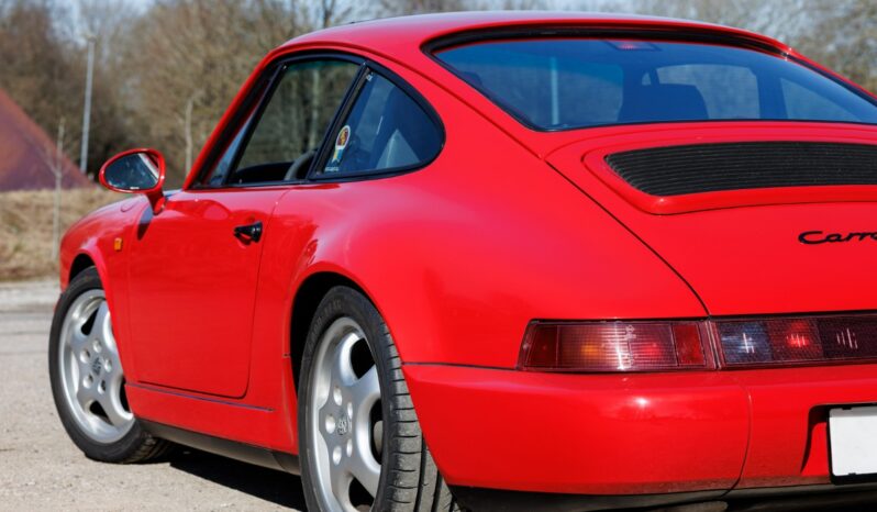 Porsche 911 964 Carrera 2 Coupe full