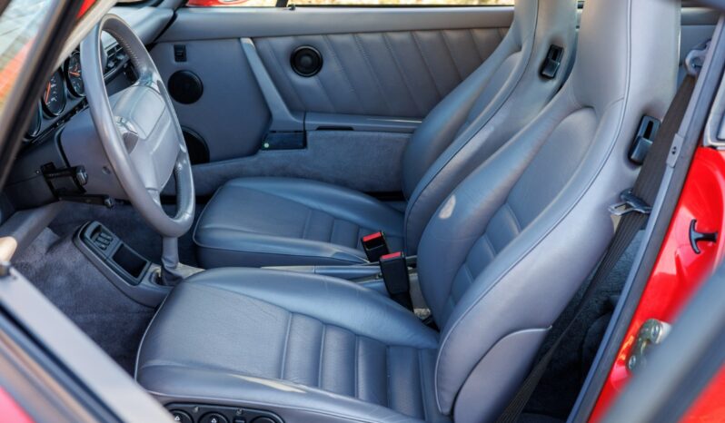 Porsche 911 964 Carrera 2 Coupe full