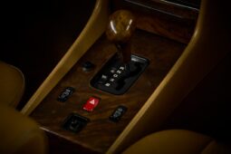 Mercedes-Benz SL-Klasse (R107) 300 SL full