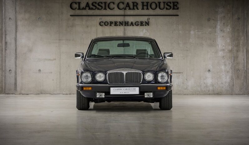 Daimler Double Six Double Six full