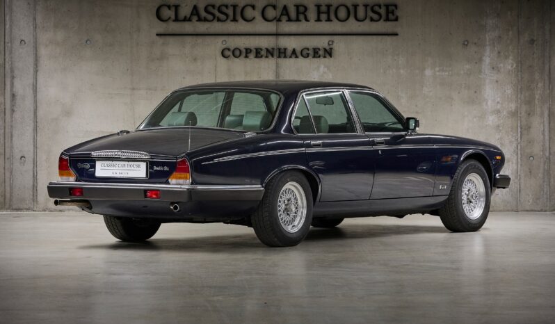 Daimler Double Six Double Six full