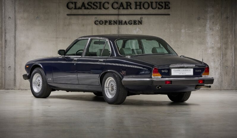 Daimler Double Six Double Six full