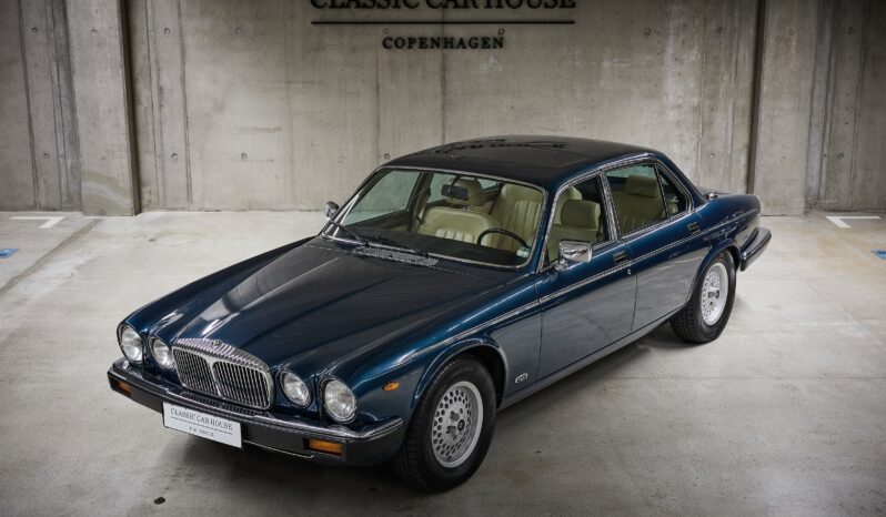 Daimler Double Six Double Six full