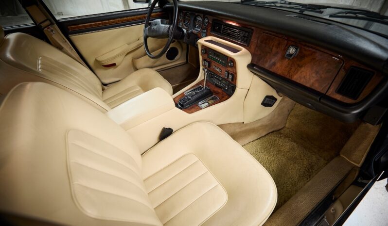 Daimler Double Six Double Six full